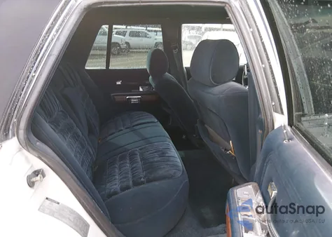 1989 Mercury Grand Marquis Ls from USA, damaged, VIN 2MEBM75F7KX703519